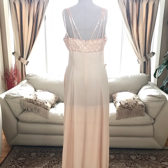 Special occasion beaded bodice silk chiffon gown - Picture 4 of 5